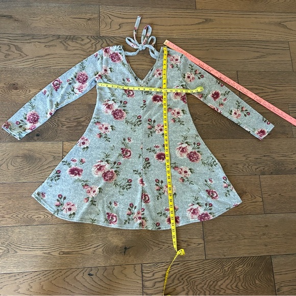 NWOT! Pretty Francesca's ALYA Gray & Pink Floral Long Sleeve A line dress Size S - Picture 11 of 12